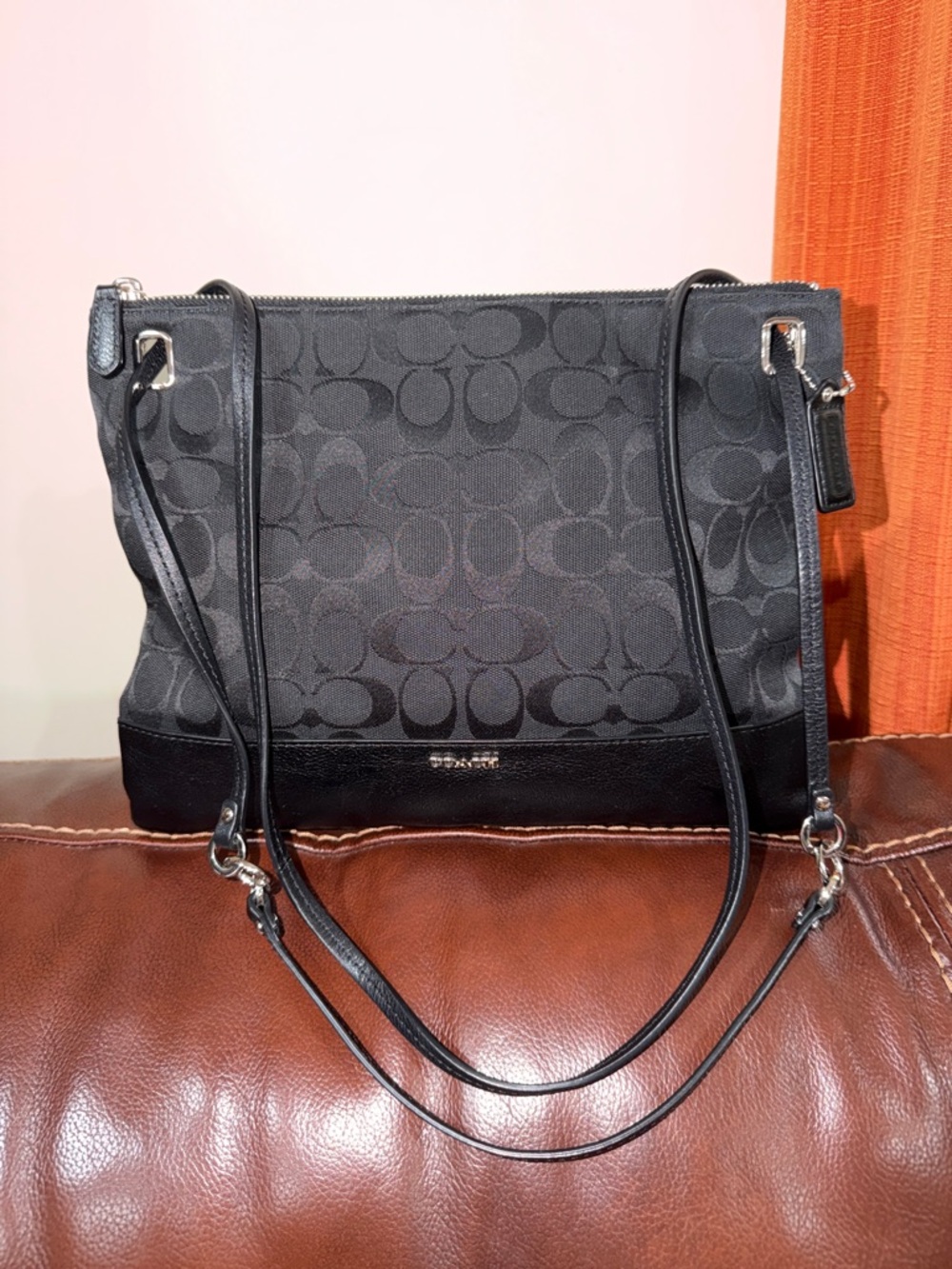 ‼️Vintage Coach Black Signature Zip File Shoulder Bag Crossbody Bag